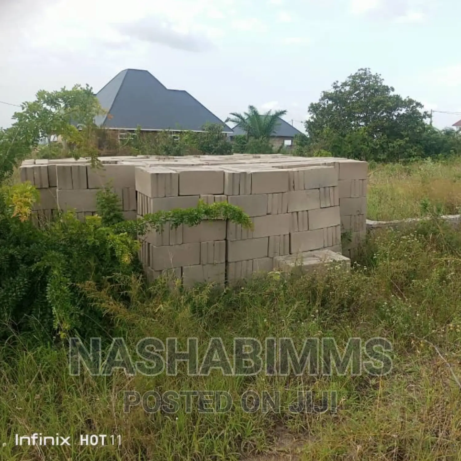 Corner Plot for Sale in Tanga Pongwe
