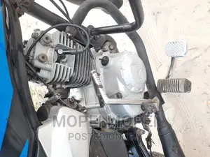 TVS HLX 125 2021 Black
