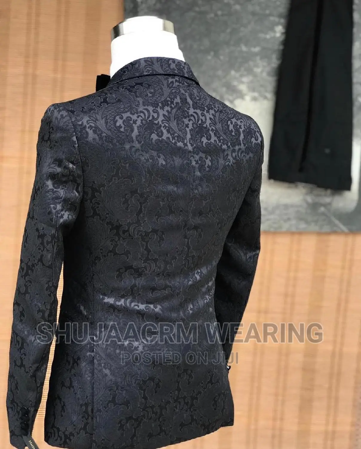 Men's Suit