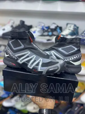 Solomon Sneakers