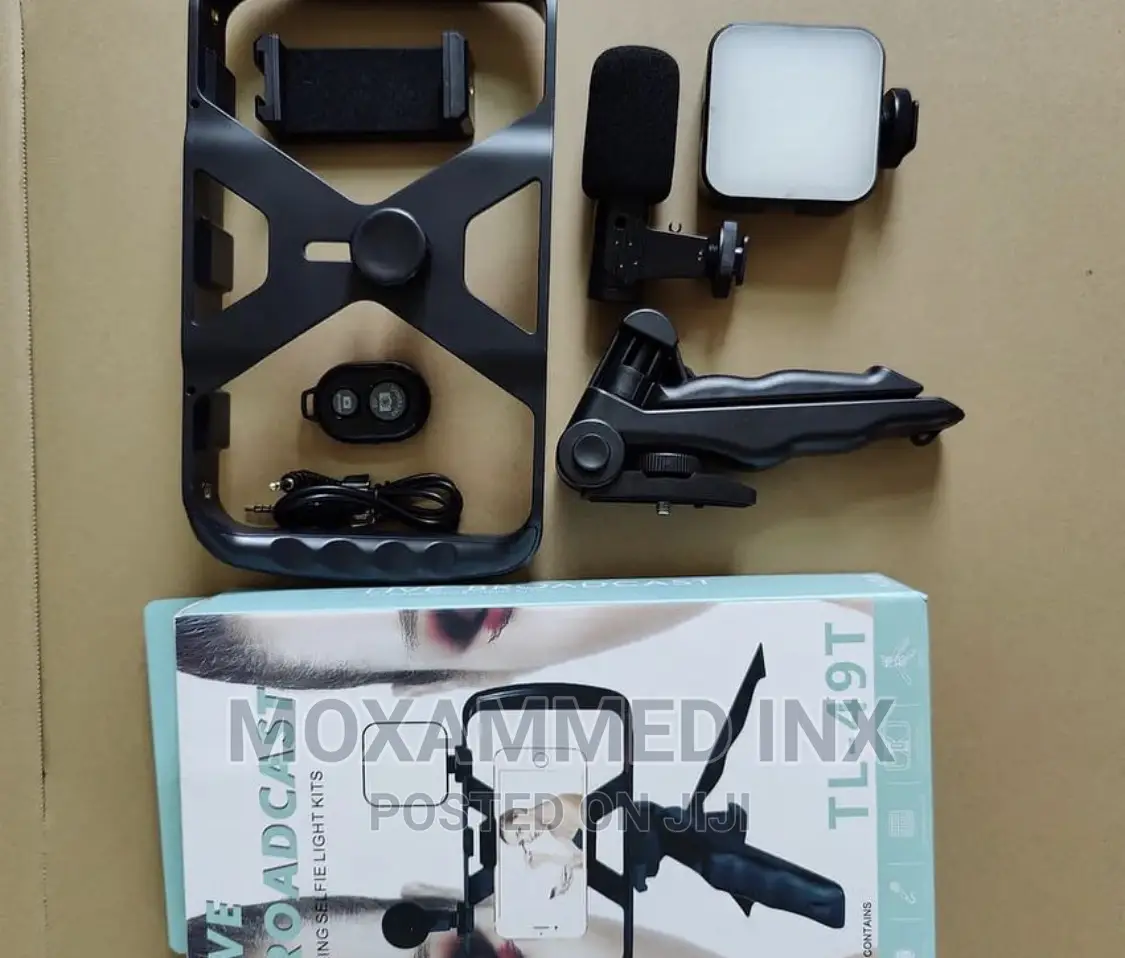Rig for Smartphone With Mic+1 Light