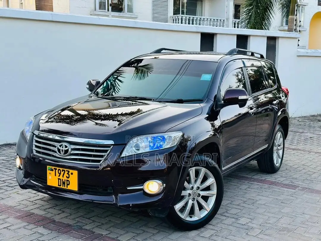 Toyota Vanguard 2012 Black