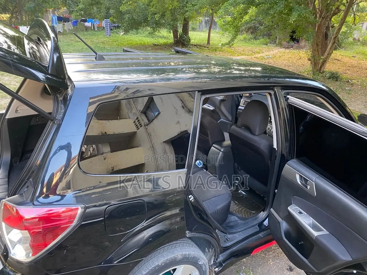 Toyota Vanguard 2012 Black