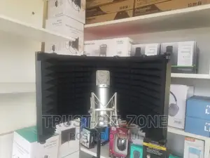 Vocal Booth 5door