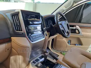 Toyota Land Cruiser Cygnus 4.7 2007 White