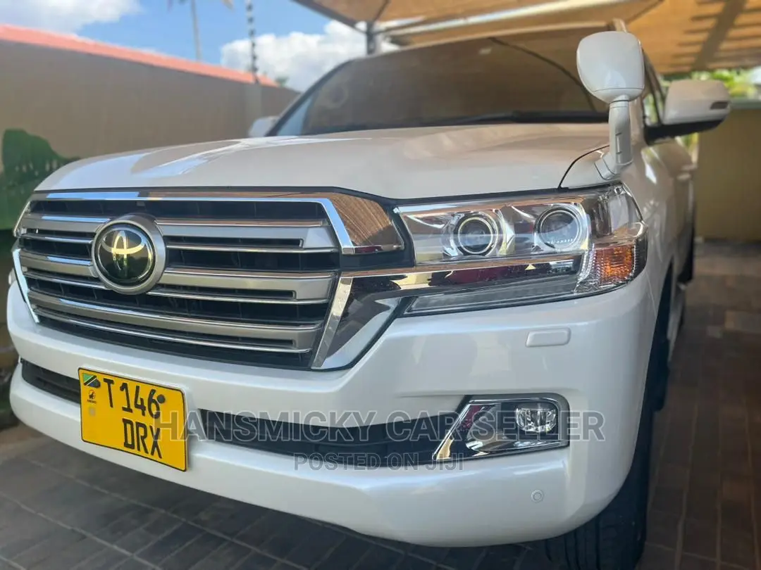 Toyota Land Cruiser Cygnus 4.7 2007 White