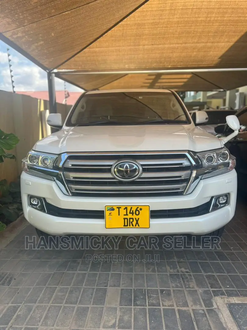 Toyota Land Cruiser Cygnus 4.7 2007 White