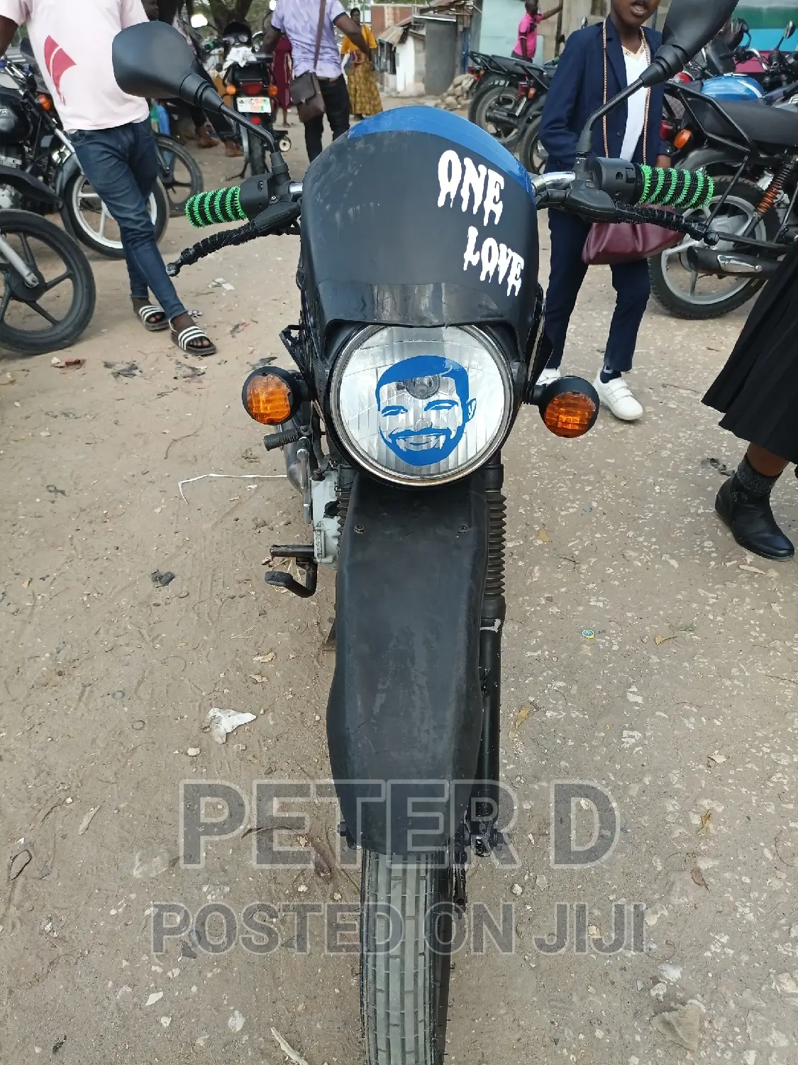 Bajaj Boxer 125 2022 Black