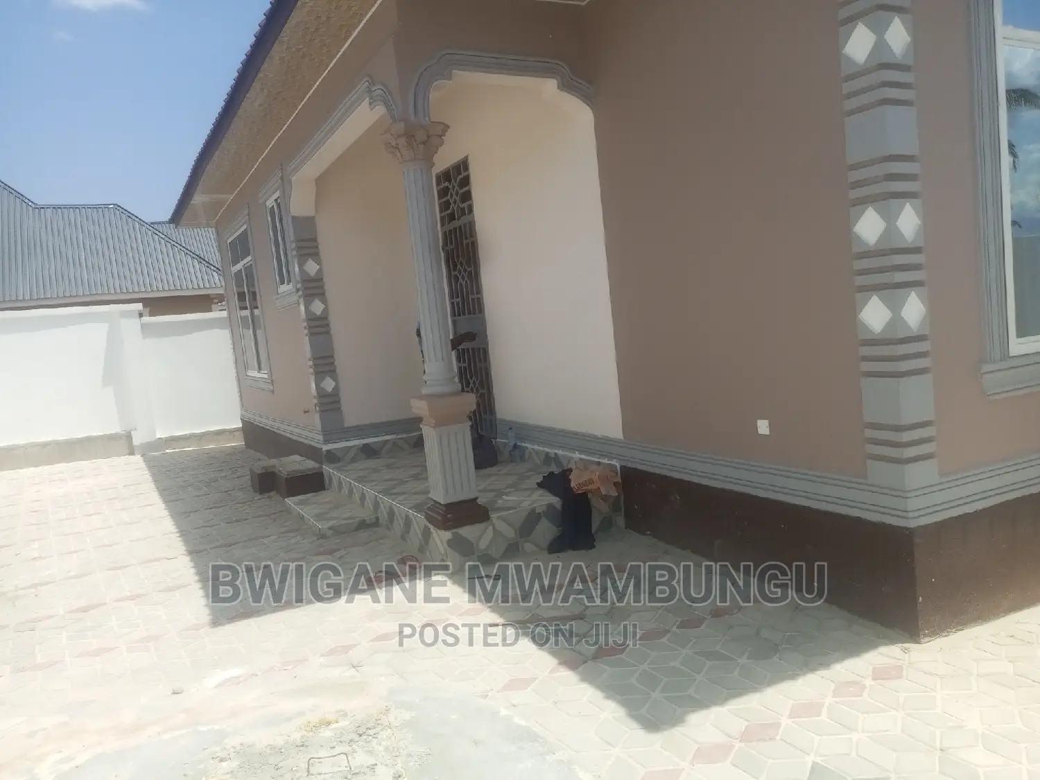 Furnished 4bdrm Apartment in Mwambungu Broker, Toangoma for sale