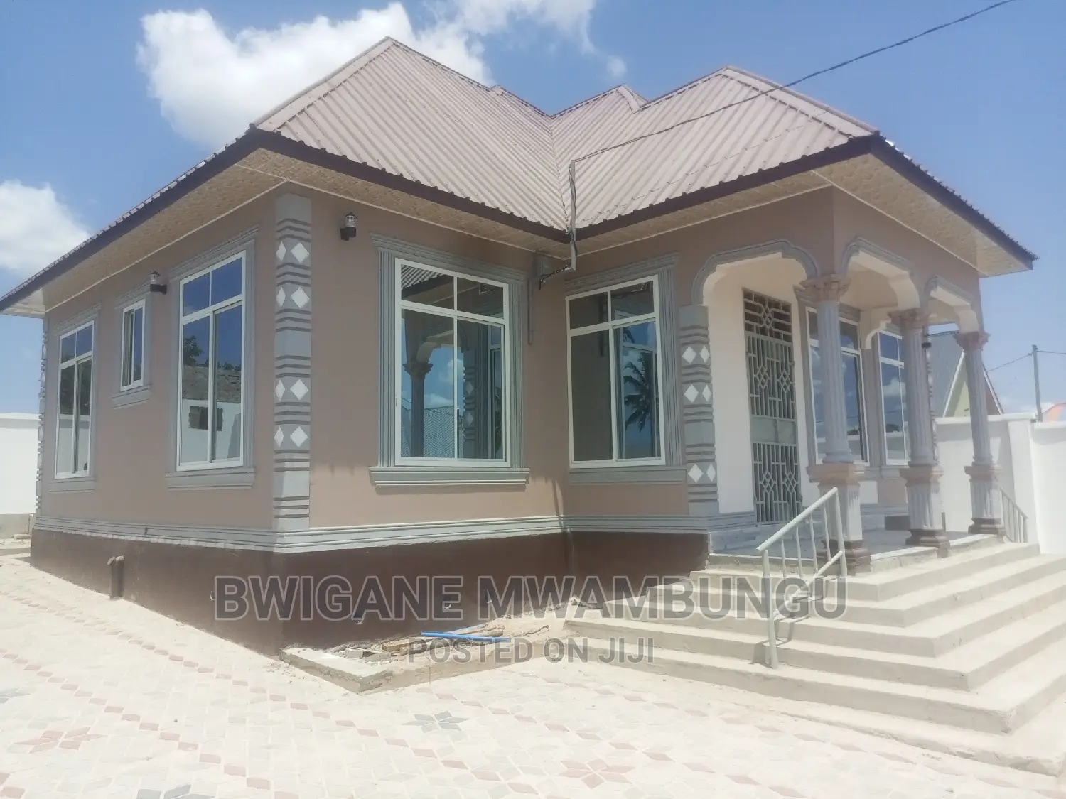 Furnished 4bdrm Apartment in Mwambungu Broker, Toangoma for sale