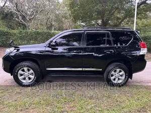 Toyota Land Cruiser 2014 Black