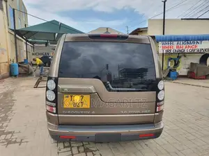 Land Rover Discovery 2011 Brown