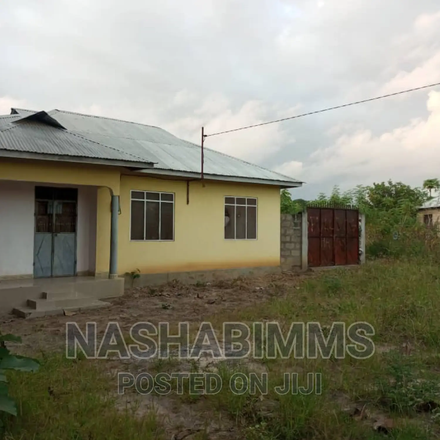 Furnished 3bdrm House in House In Tanga for sale
