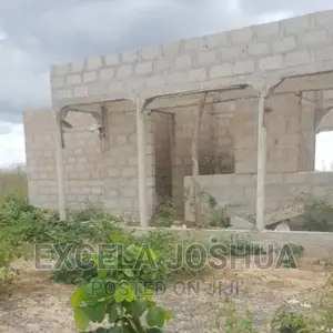 5bdrm House in Excela Joshua, Chalinze for sale