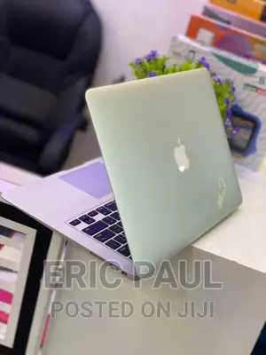 Laptop Apple MacBook Air 2015 8GB Intel Core i7 SSD 256GB