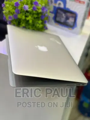 Laptop Apple MacBook Air 2015 8GB Intel Core i7 SSD 256GB