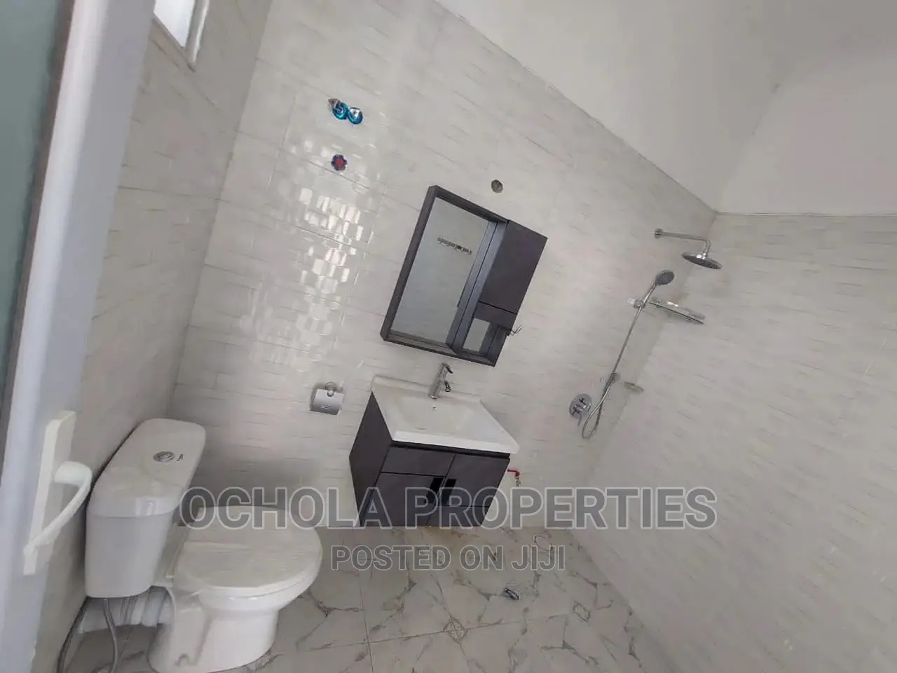 3bdrm Villa in Mikocheni for rent