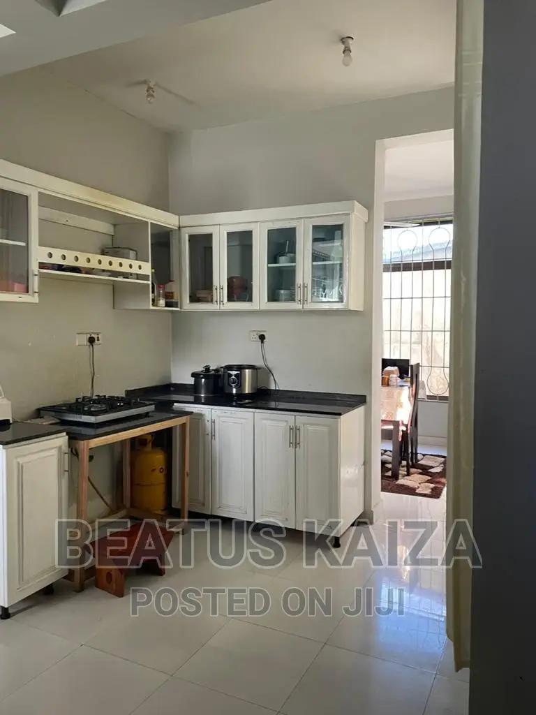 3bdrm Block of Flats in Mbezi Beach Makonde for sale