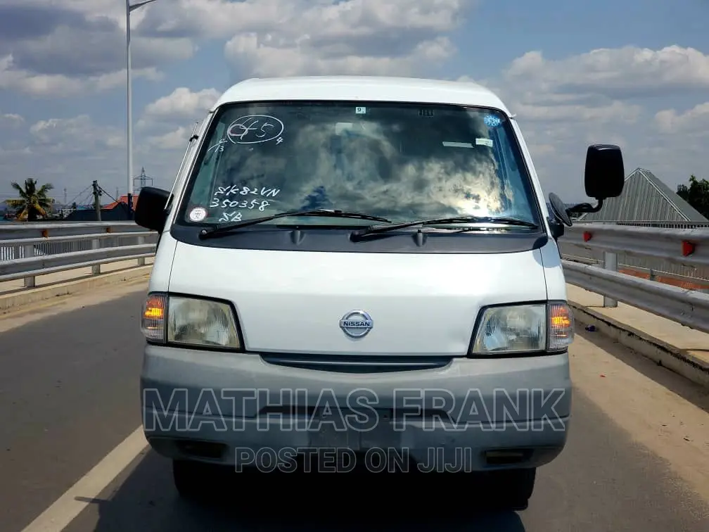 Nissan Vanette 2006 White