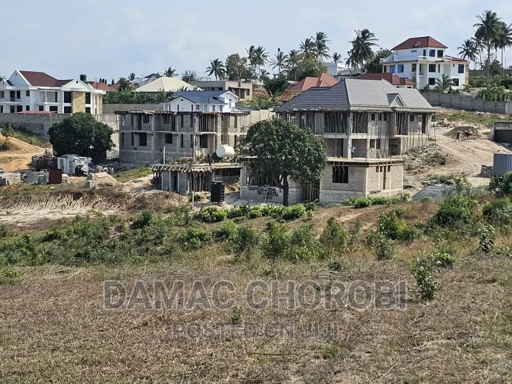 Viwanja 25 Kwa Mkuu Wa Wilaya Ubungo in Mbezi Land & Plots for Sale