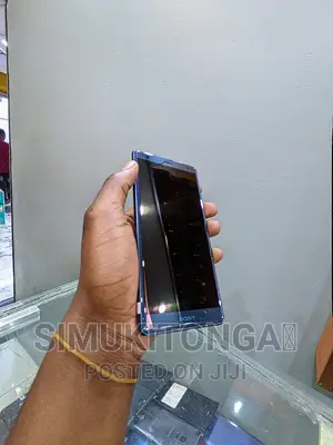 Sony Xperia XZ2 64 GB Blue