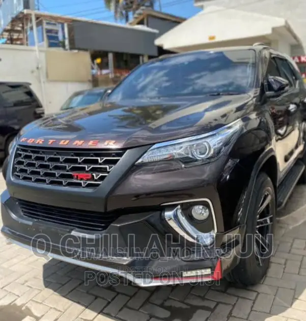 Toyota Fortuner 2016 Matt Black