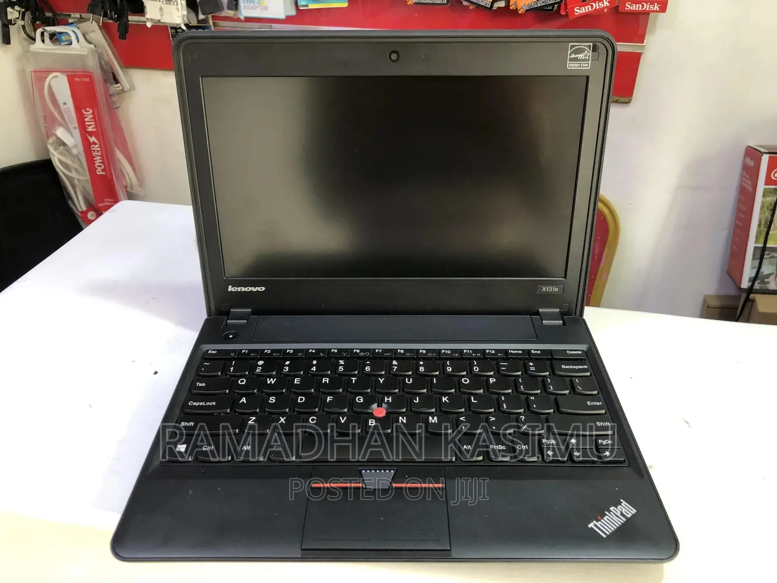Laptop Lenovo ThinkPad X131e 4GB Intel Core 2 Duo HDD 320GB
