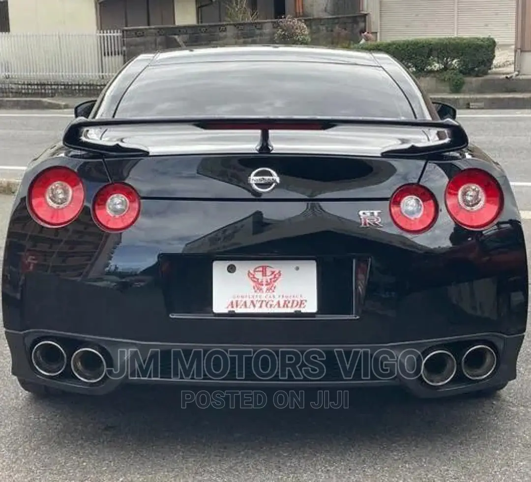 Nissan GT-R 2008 Black
