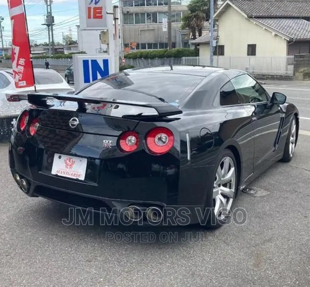 Nissan GT-R 2008 Black