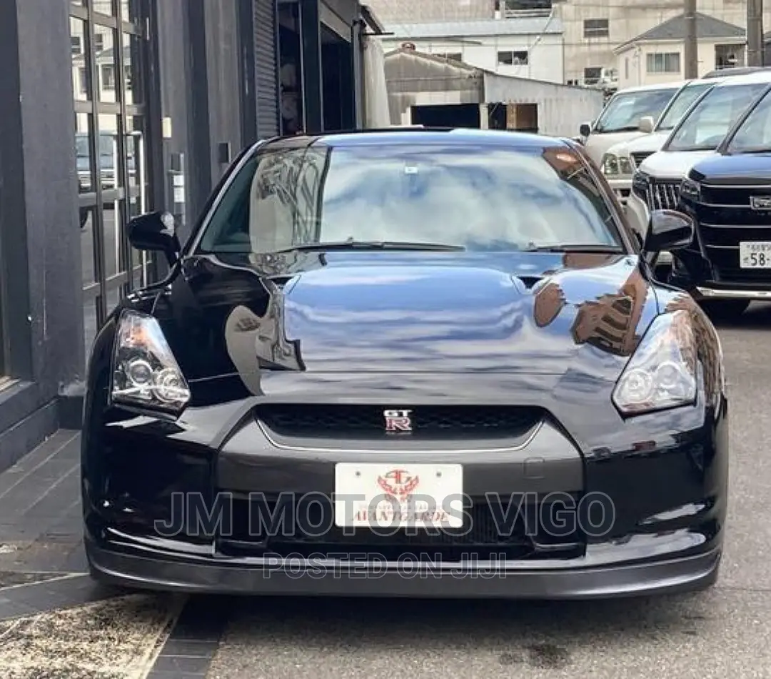 Nissan GT-R 2008 Black