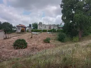Plot at Kiluvya