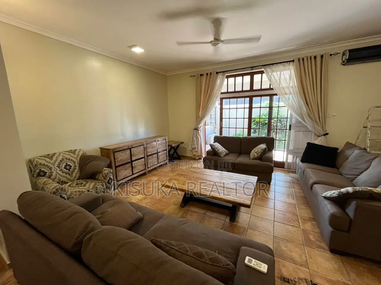 Furnished 4bdrm Villa in Masaki, Kinondoni for rent