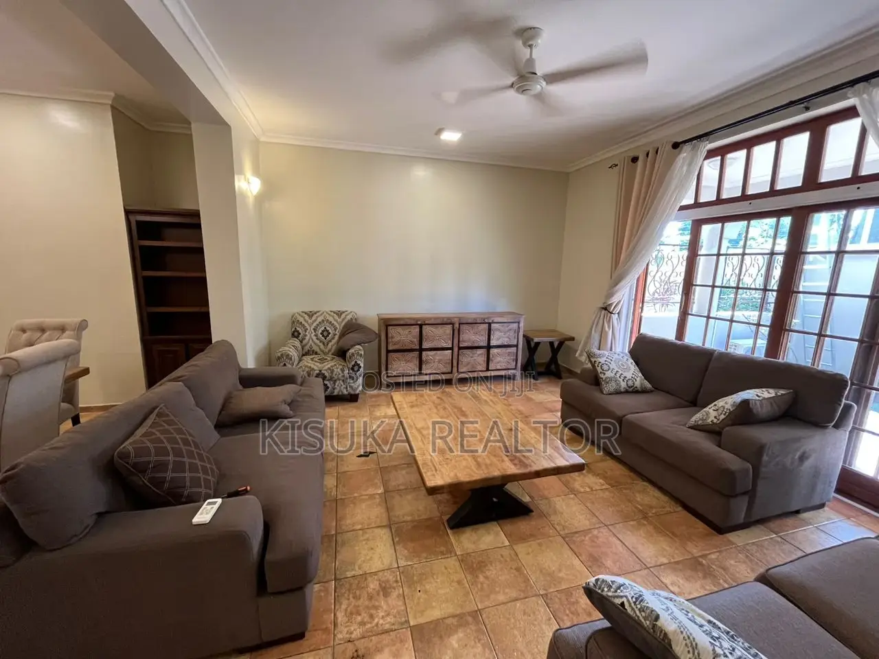 Furnished 4bdrm Villa in Masaki, Kinondoni for rent