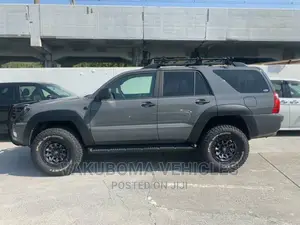 Toyota Hilux Surf 2004 Gray