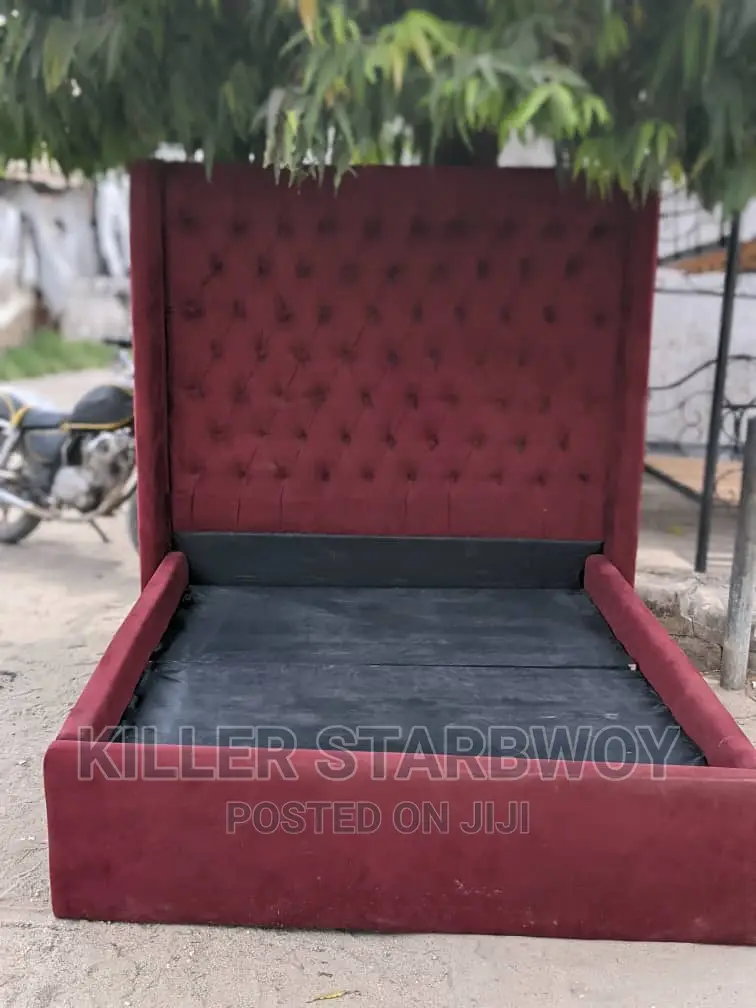 Kitanda 5×6 Kizur Mno