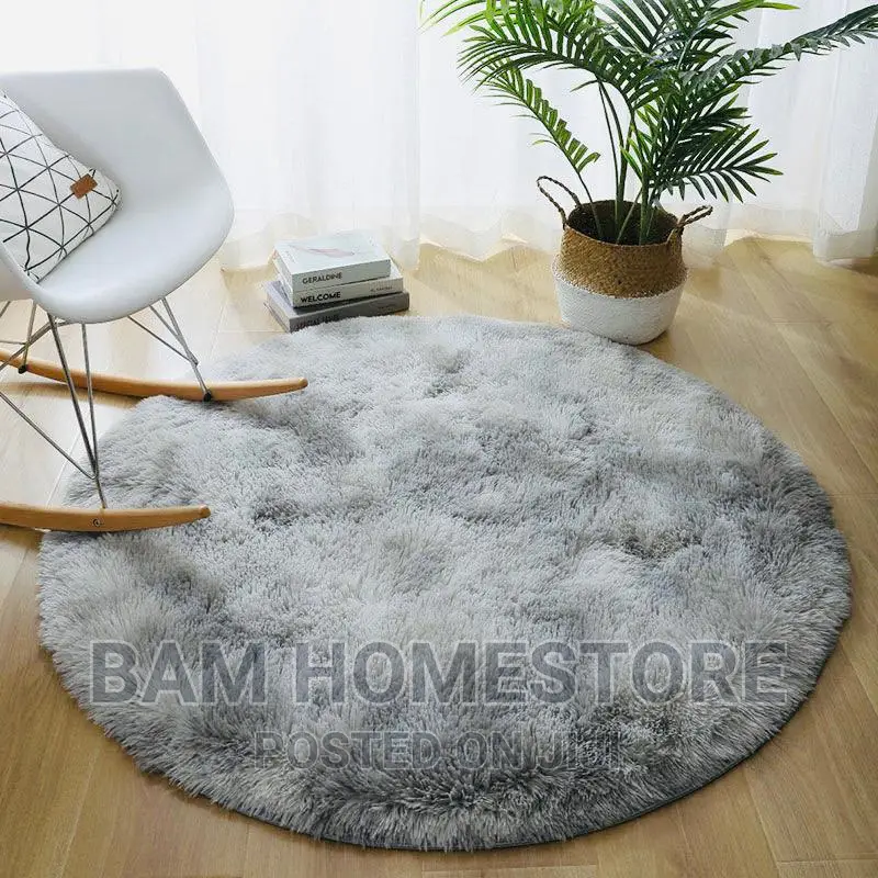 Round Carpets