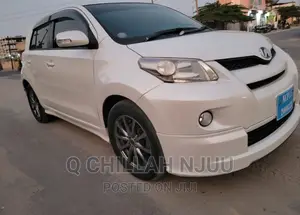 Toyota IST 2007 White