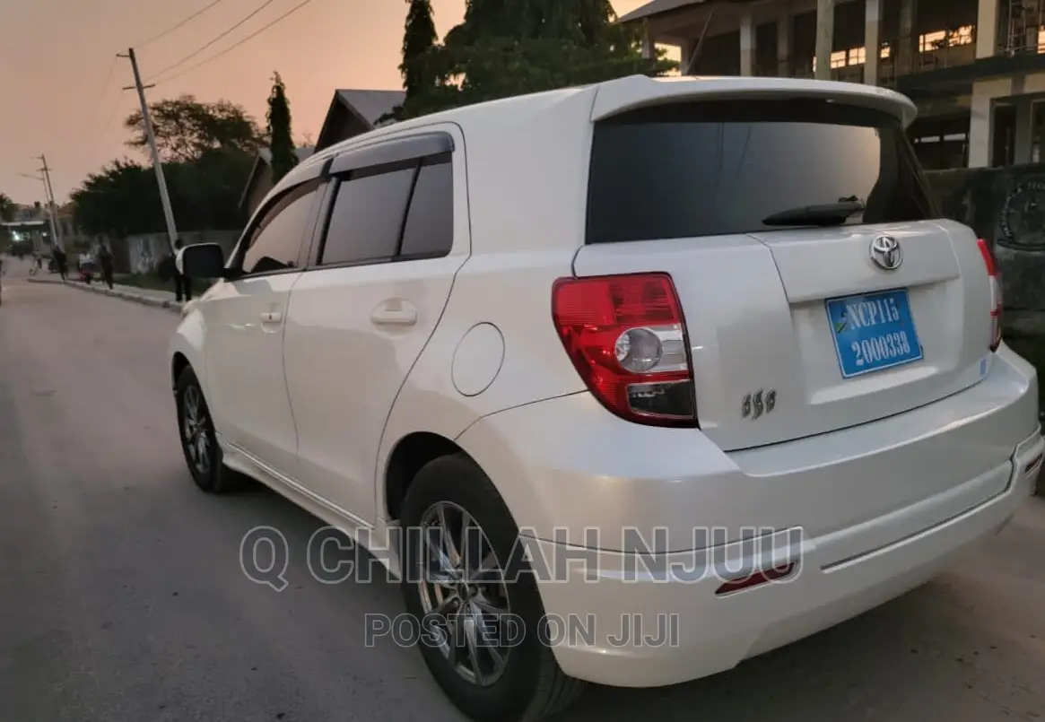 Toyota IST 2007 White