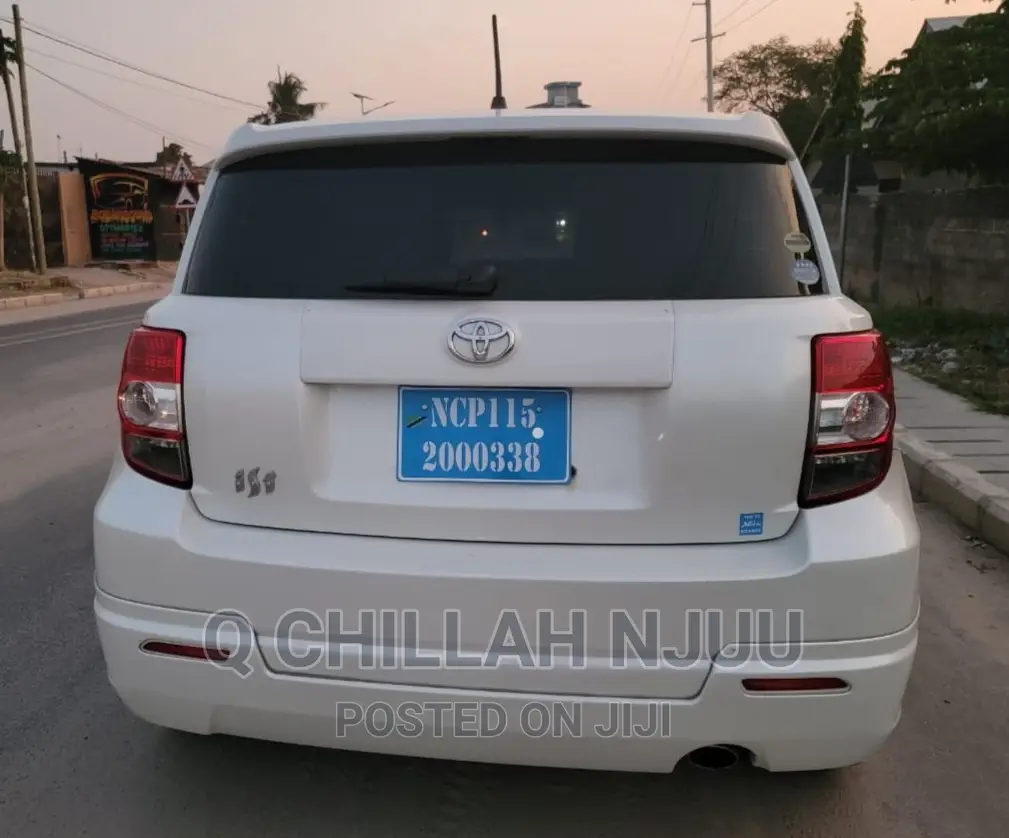 Toyota IST 2007 White