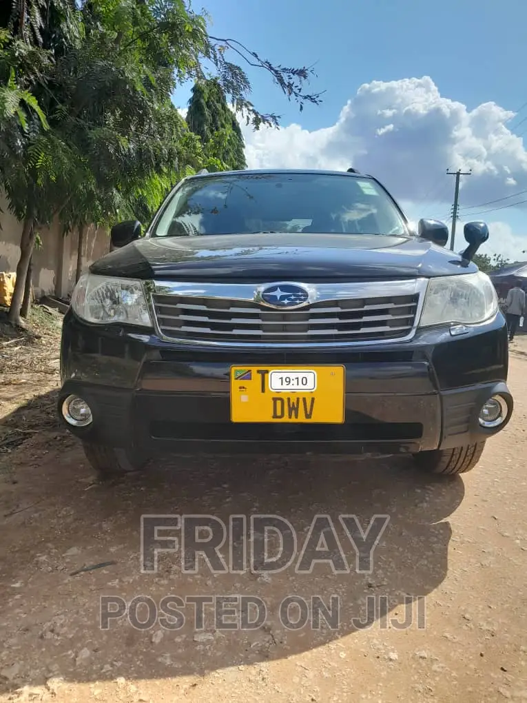Subaru Forester 2010 Black