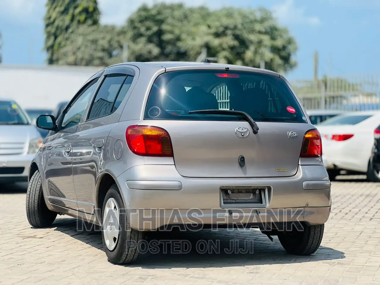 Toyota Vitz 2003 Gray