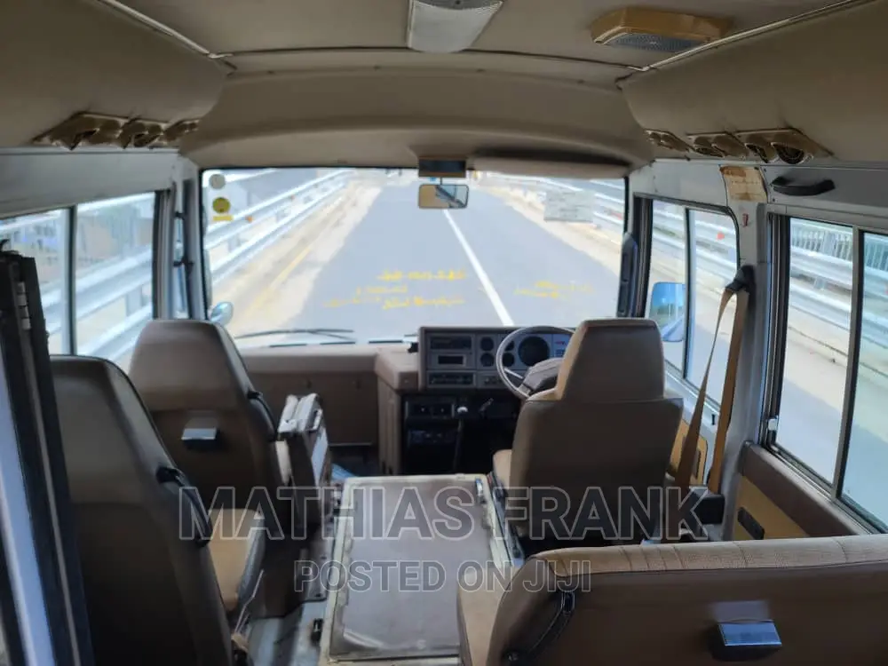 Nissan Civilian 2002 White