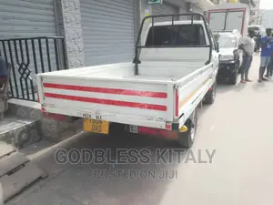 Toyota TownAce 2003 White