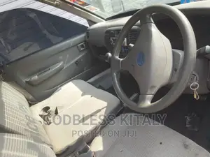 Toyota TownAce 2003 White