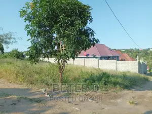 Kiwanja Mtaa Mzuri