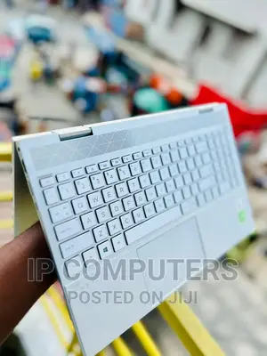 Laptop HP Pavilion 15-Cs3063cl 16GB Intel Core I7 SSD 512GB
