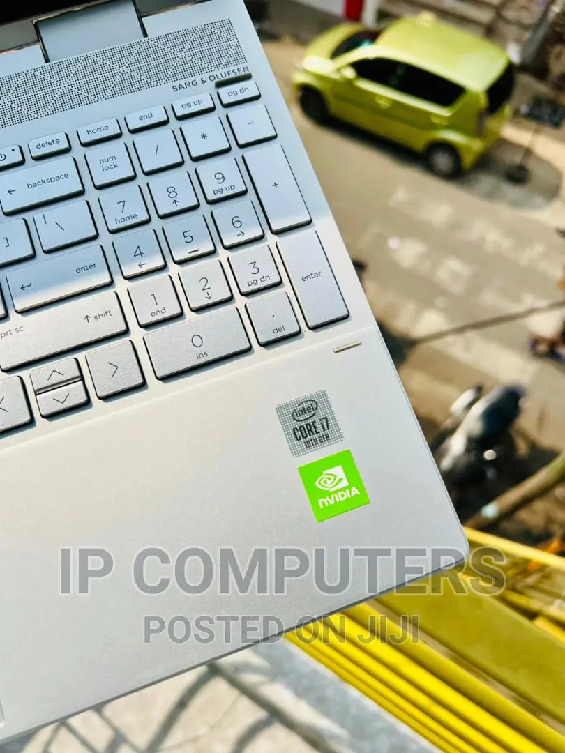 Laptop HP Pavilion 15-Cs3063cl 16GB Intel Core I7 SSD 512GB