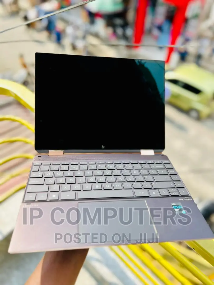 New Laptop HP Spectre 14 16GB Intel Core I7 SSD 512GB