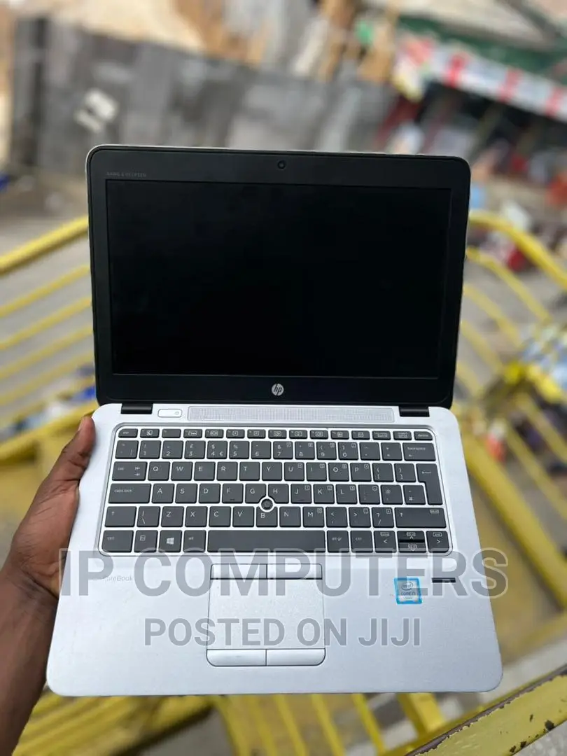 Laptop HP EliteBook 820 G3 8GB Intel Core I5 SSD 256GB