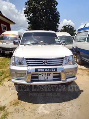 Toyota Land Cruiser Prado 2003 White